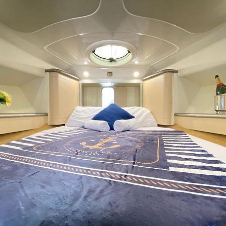 The Valencia Yacht Experience Ξενοδοχείο Εξωτερικό φωτογραφία